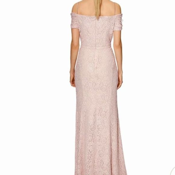 Laundry by Shelli Segal Off Shoulder Sheath Lace Blush Gown 8 - Picture 2 of 14